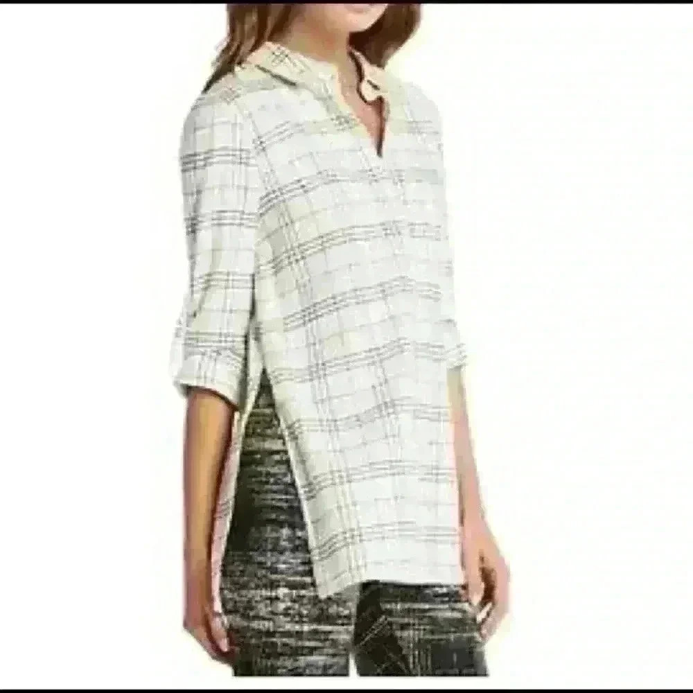 BCBG plaid tunic top